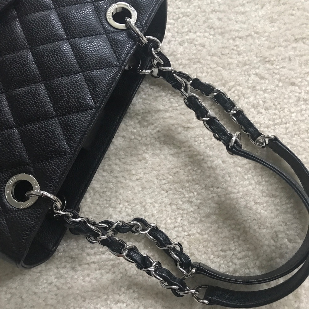 Discontinued Chanel PST Black Caviar Leather SHW - Picture 4 of 8